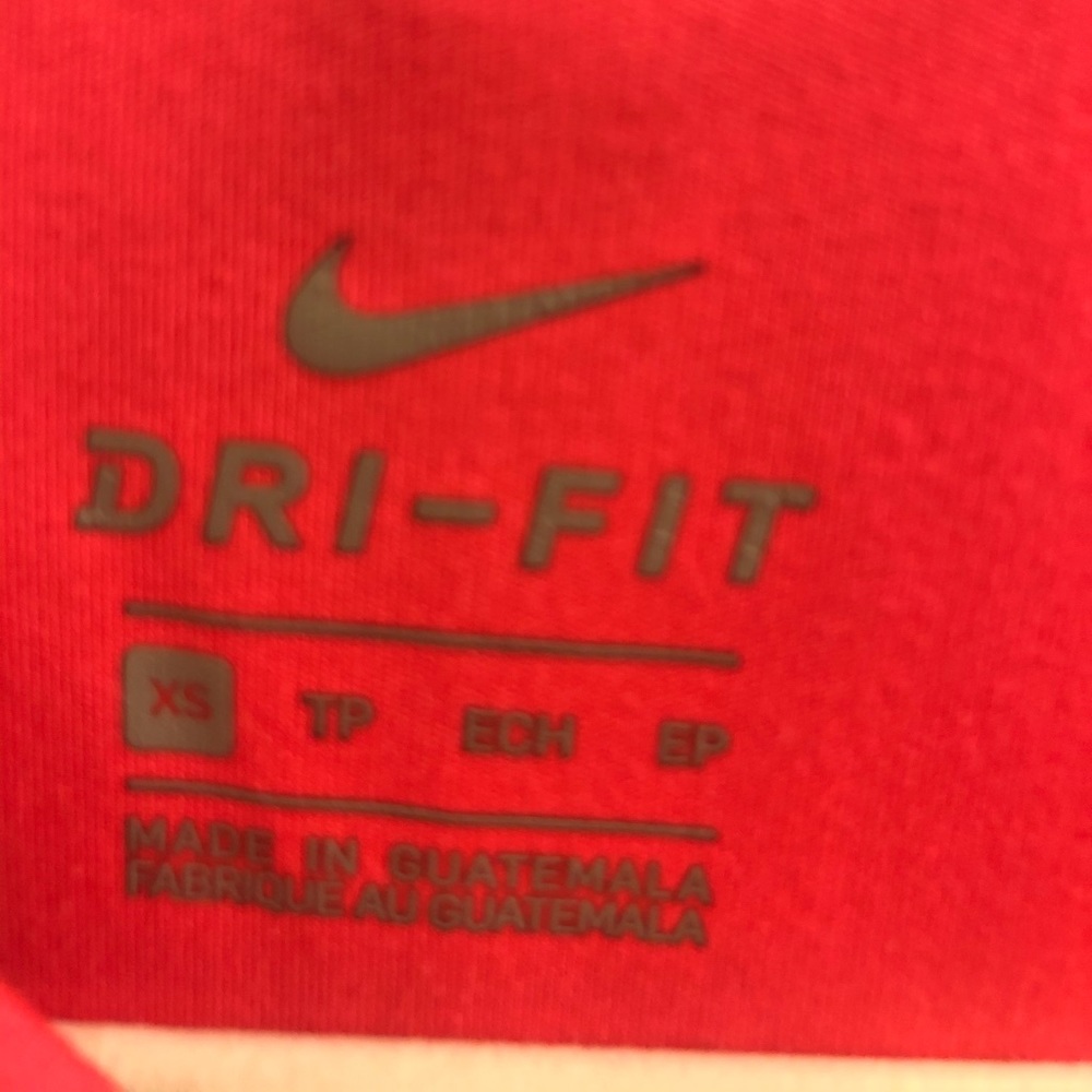 Nike RUNNING Top in PINK - Picture 7 of 7